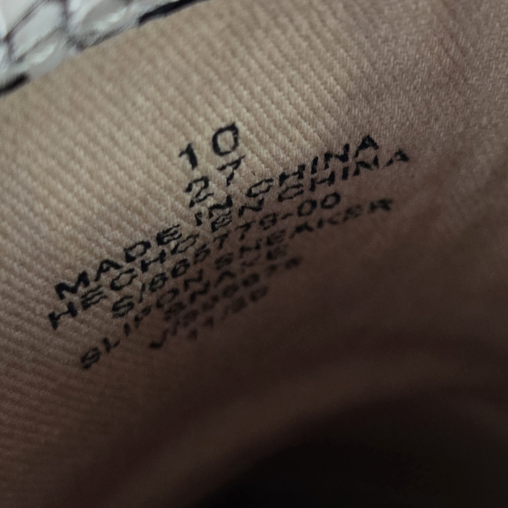Old Navy Snakeskin Pattern Slip-On Sneakers - Picture 4 of 6